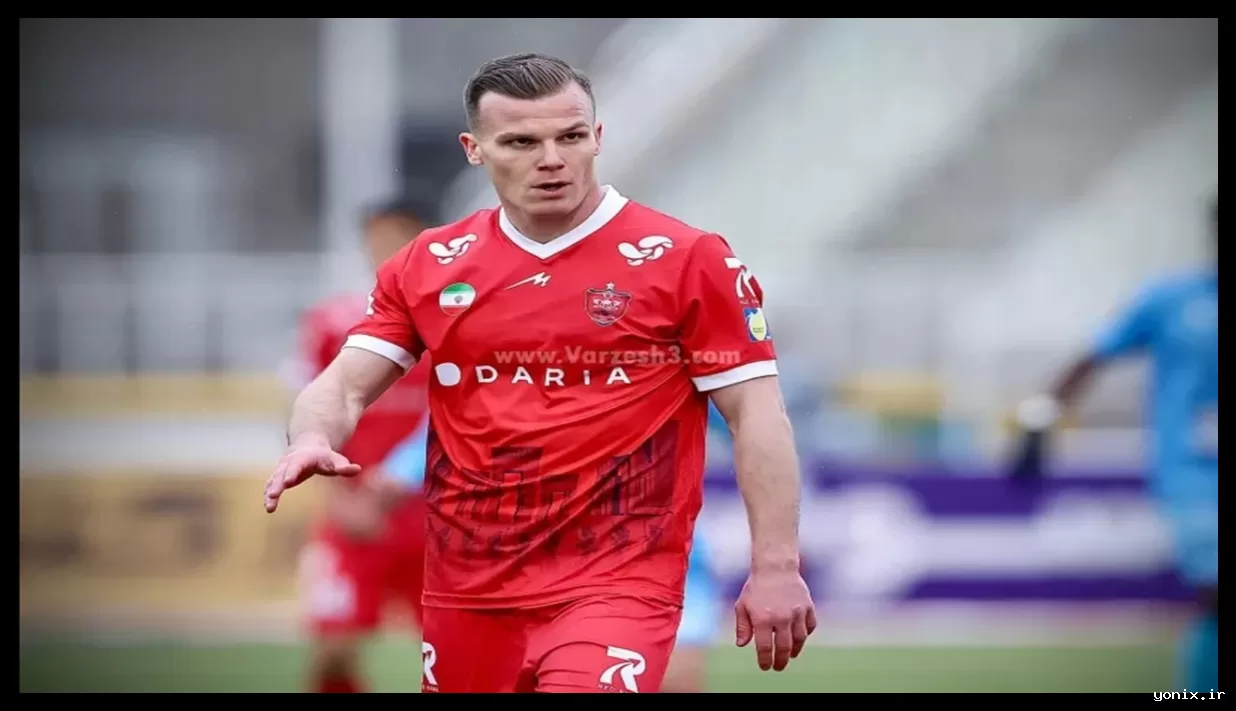 محرومیت دنیل گرا مدافع پرسپولیس در دیدار مقابل ذوب‌آهن