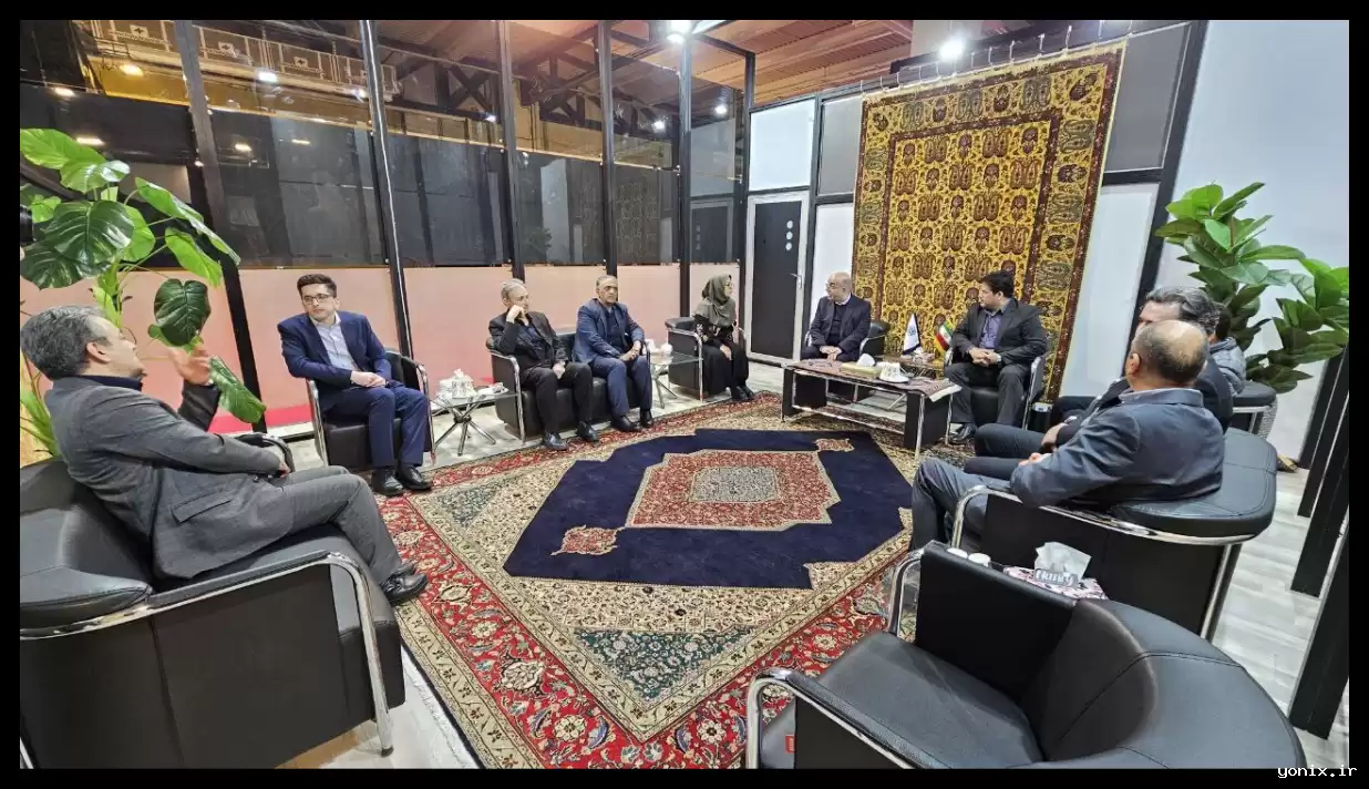 دیدار تولیدکنندگان فرش قم با رئیس مرکز ملی فرش ایران